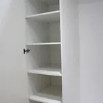 Small, Quiet And I Leilighet *